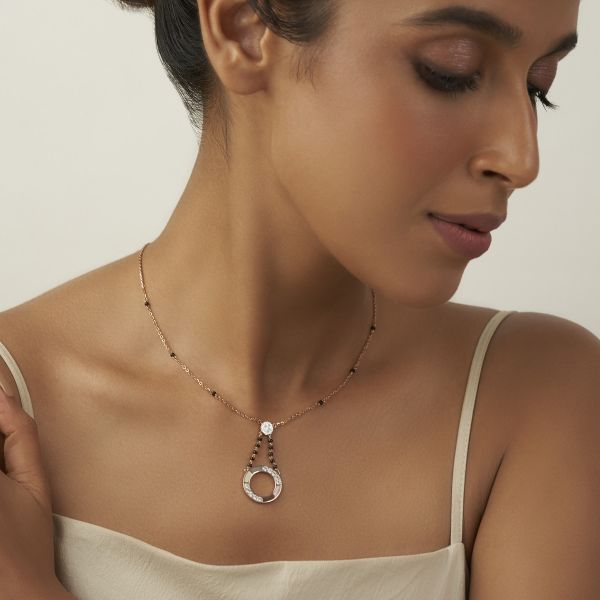 Marwa Diamond Mangalsutra Necklace Lab-grown diamond NK of SVR in  Gold Metal